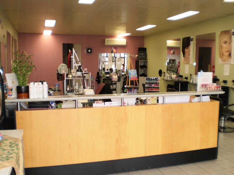 An Opportunity to be Your Own Boss!!! Picture 3