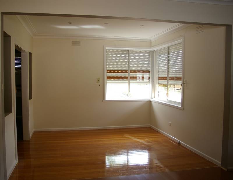 Family home in Immaculate condition !!!!! Picture 3