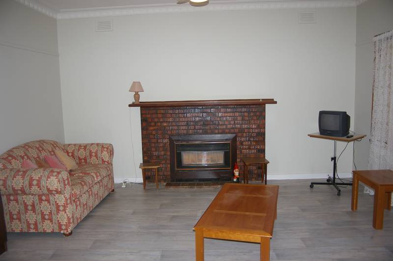 Ideal First Home or Investment Picture 3