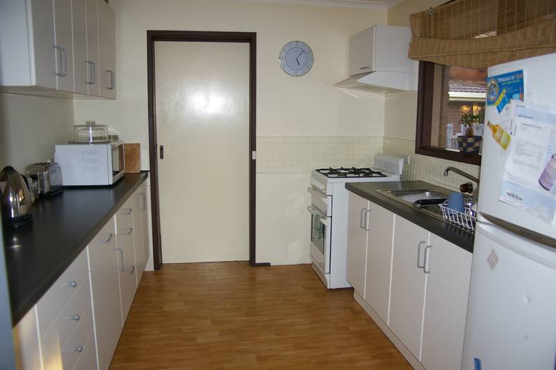 4 Bedroom Home Ready & Waiting! Picture 2