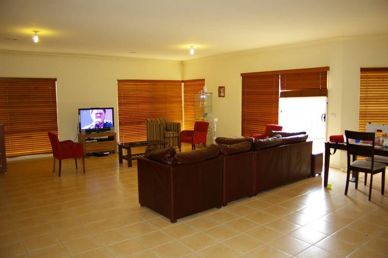 Opportunity Not To Be Missed! Picture 3