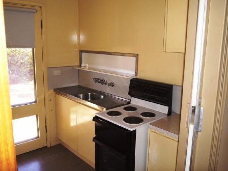 COMFORTABLE & AFFORDABLE Picture 3