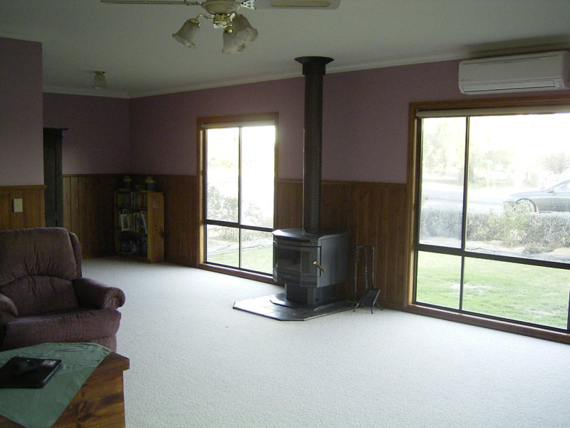 NEAT FAMILY LIVING Picture 2