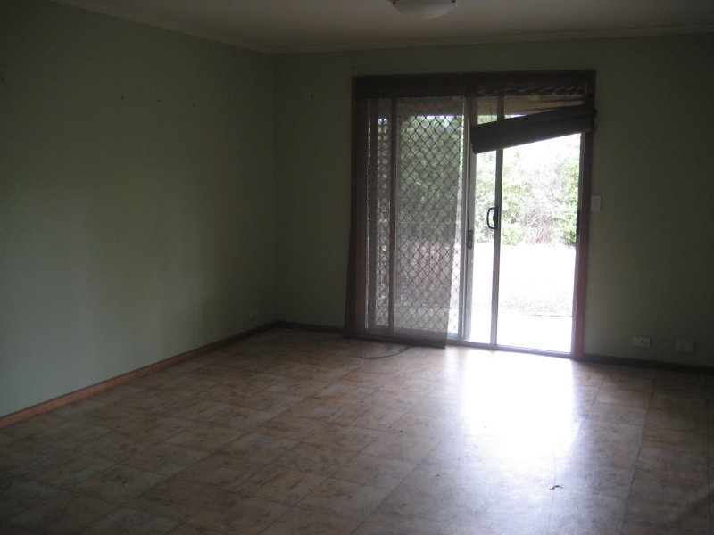 WHAT AN OPPORTUNITY! Picture 3