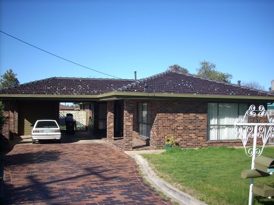 FAMILY HOME IN WEST Picture