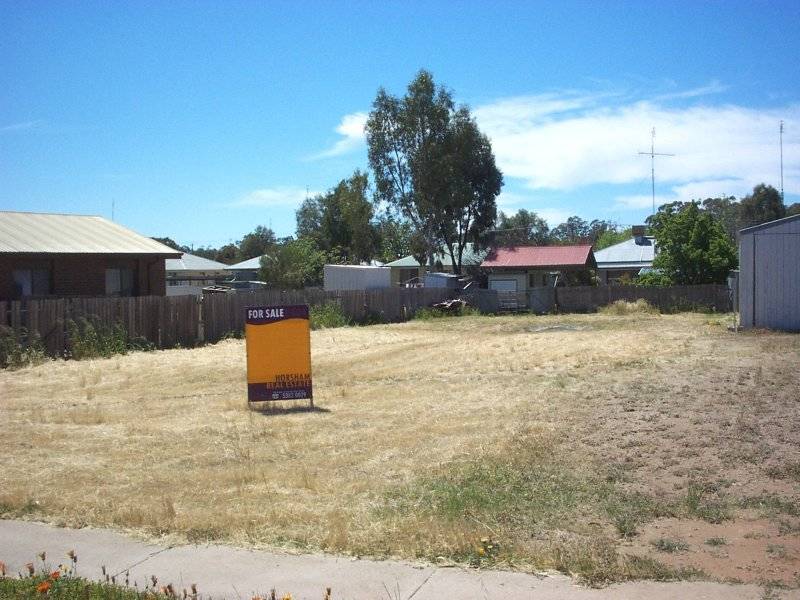 Vacant Block in Warracknabeal Picture 1