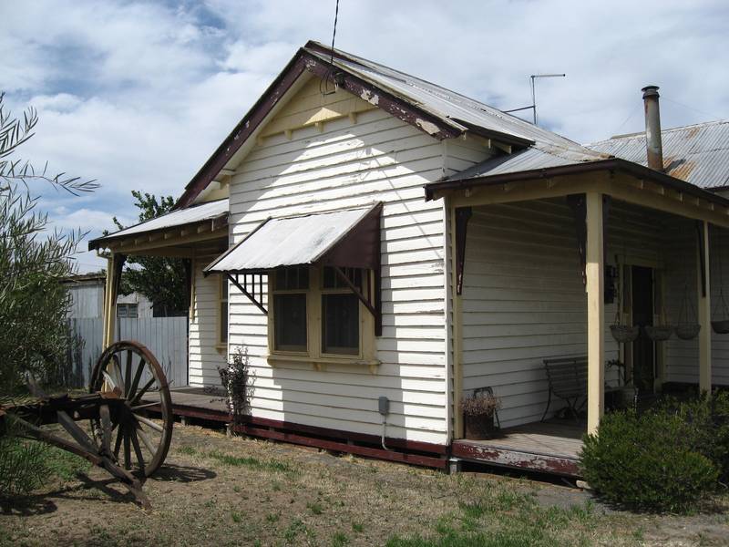 MURTOA FAMILY HOME Picture 1