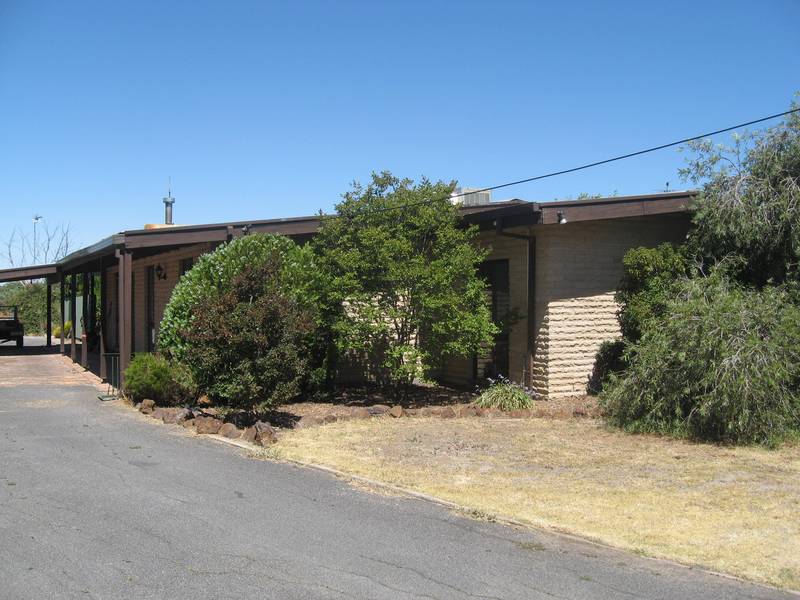 THE ULTIMATE FAMILY HOME Picture