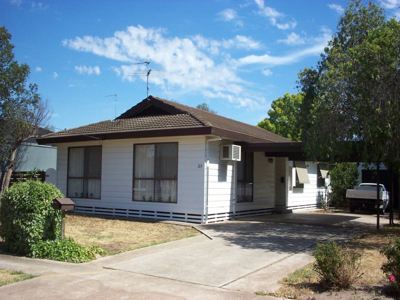 Close to River and Primary School Picture 1