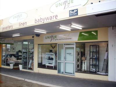 BEST LOCATION IN TOWN AVAILABLE FOR LEASE Picture