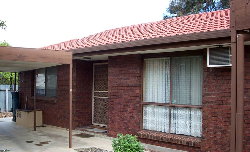 LIVING ON THE SUNNYSIDE Picture 1