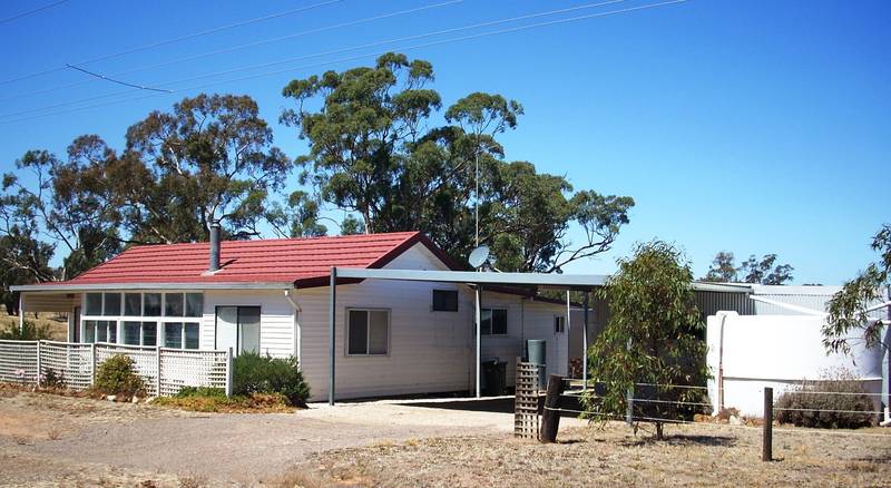 A HIDDEN GEM Picture 1