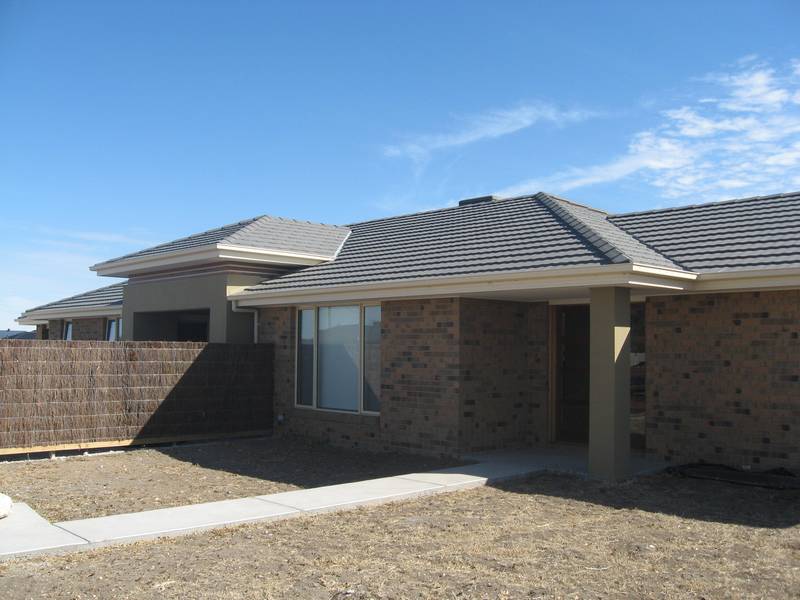 EXECUTIVE HOME Picture 1