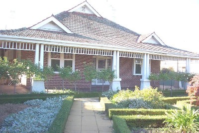 CONSULTING SUITE FOR LEASE Picture