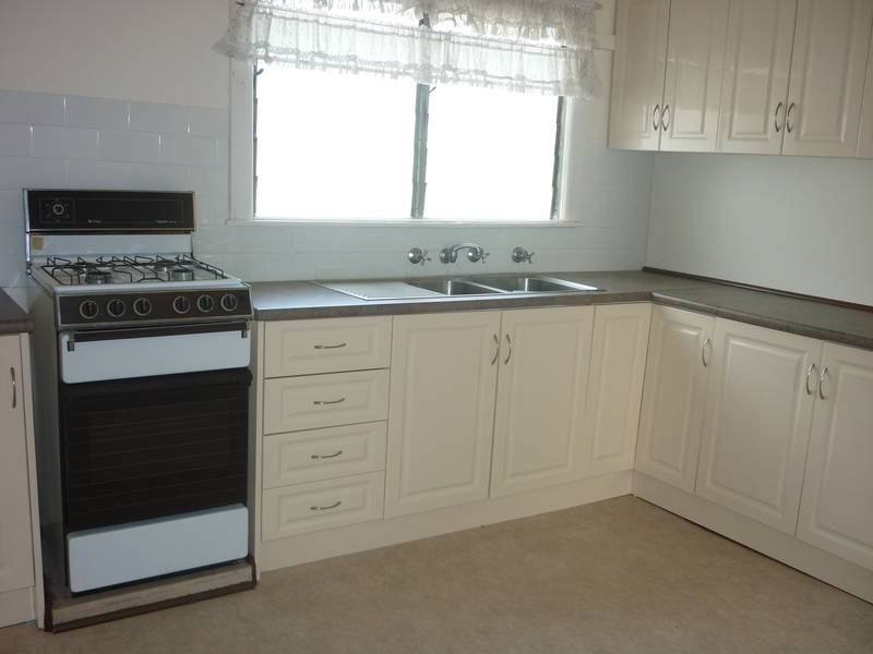 CLOSE TO CBD Picture 2