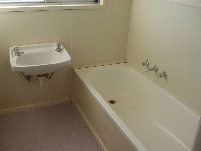 INVESTMENT OR FIRST HOME Picture 3