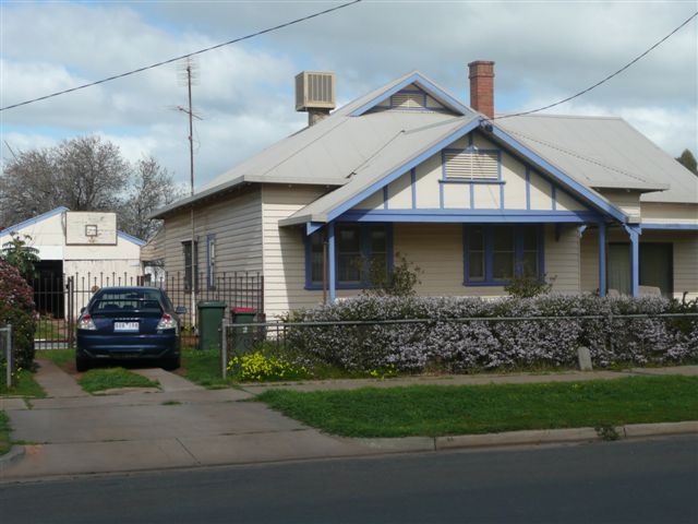 Family Home in Donald Picture 1