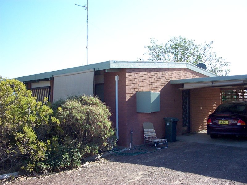 NEAT BRICK UNIT Picture 1