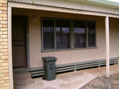 LOW COST QUALITY LIVING Picture LOW COST QUALITY LIVING Picture