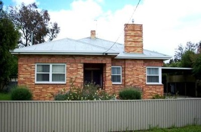 PERFECT FAMILY LIVING Picture