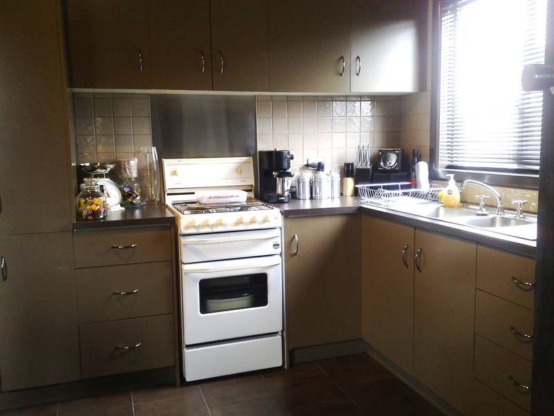 RENOVATED FAMILY HOME Picture 2