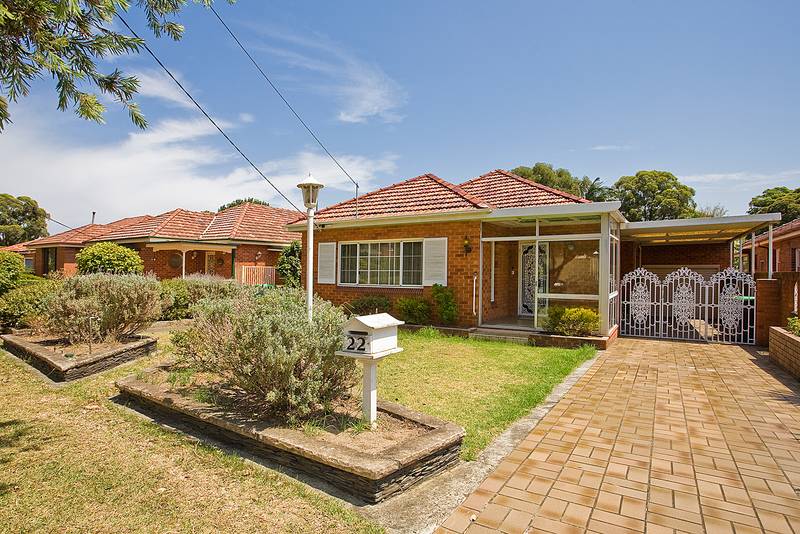 Family Style Picture 1