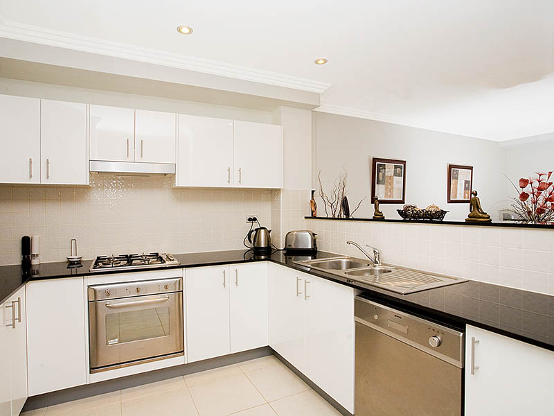 Come Inside Picture 2