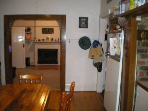 COUNTRY HOME- JEPARIT Picture