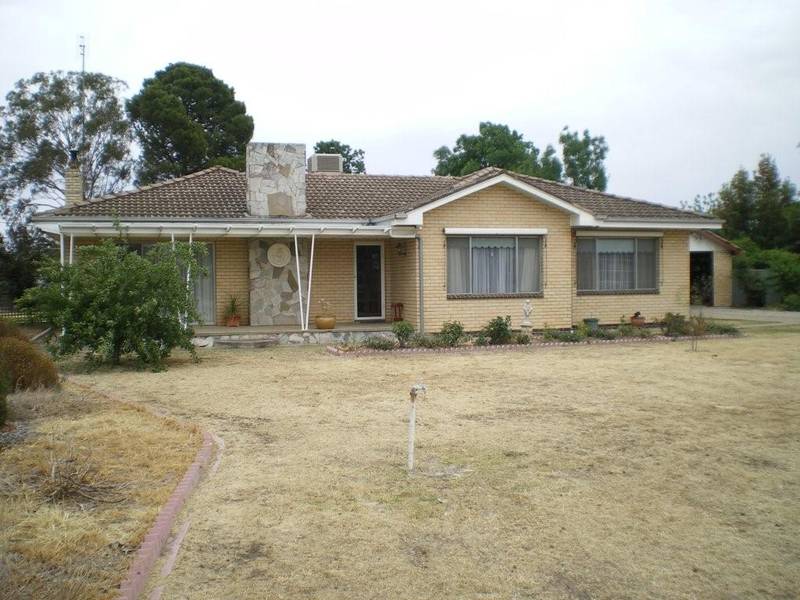 ROOM FOR THE KIDS-WARRACKNABEAL( PRICE REDUCTION!) Picture 1