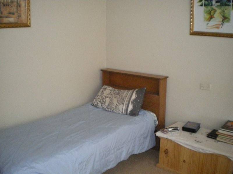 COMPACT COTTAGE Picture 3