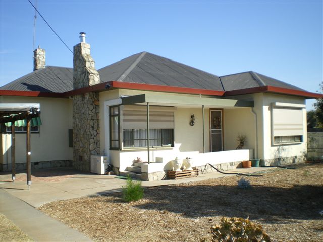 SUPRISED BY THE SIZE Picture 1