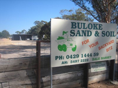 AUCTION SATURDAY 23RD MAY 2009 10.00 AM
BULOKE SAND & SOIL - BORUNG HIGHWAY DONALD Picture