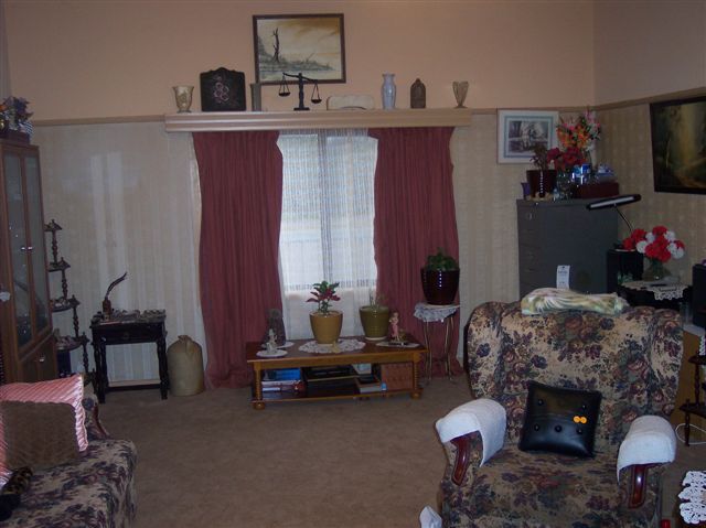 COME AMD ENJOY A TREE CHANGE- PRICE REDUCTION Picture 2