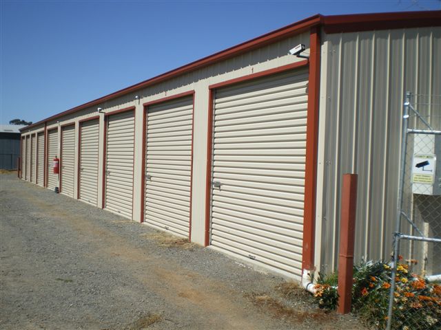 WARRACK SELF STORAGE Picture 3