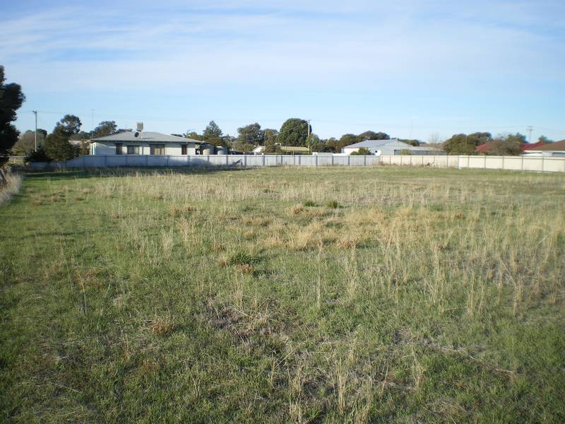 LOT 16- VACANT LAND Picture 1