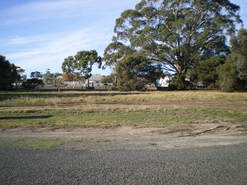 MONTROSE STREET- DIMBOOLA- VACANT LAND Picture 1