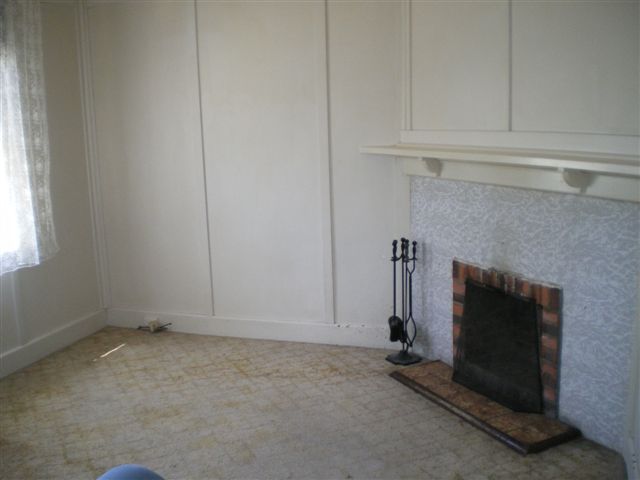 THE RIGHT SPOT AND THE RIGHT PRICE! Picture 2