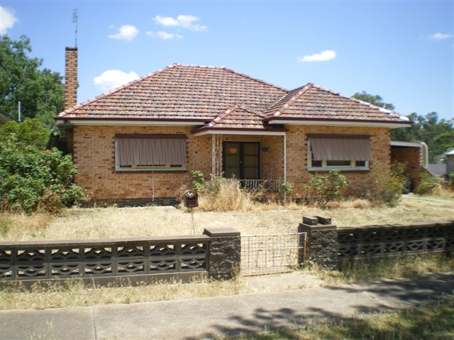 BETTER BUY BRICK Picture 3