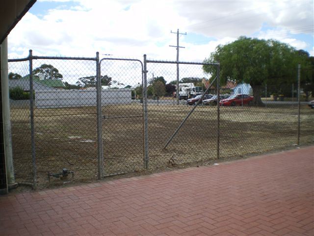 LOCATION & POTENTIAL DIMBOOLA Picture 2