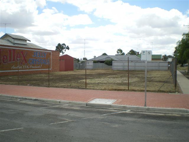 LOCATION & POTENTIAL DIMBOOLA Picture 1