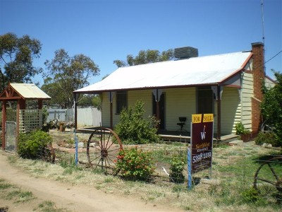 CUTE COTTAGE Picture