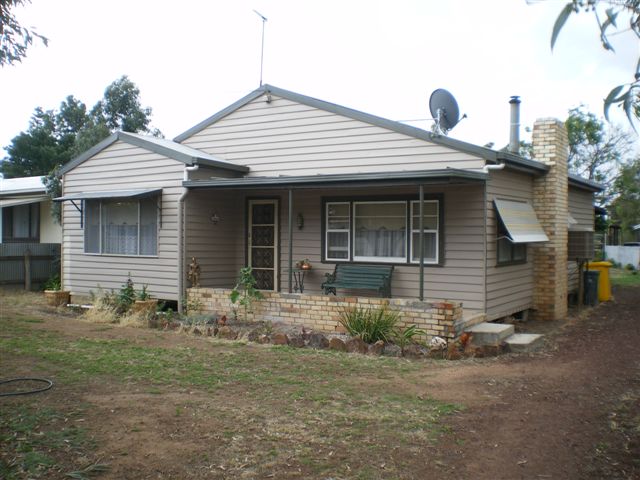 RENT BUSTER Picture 1