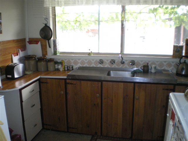 RENT BUSTER Picture 2