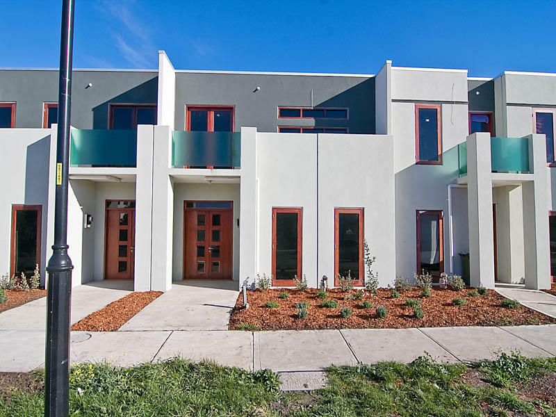 DESIGNED WITHOUT CLUTTER OR COMPROMISE Picture 2