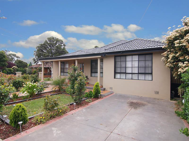 Spectacular Family Residence Picture Spectacular Family Residence Picture