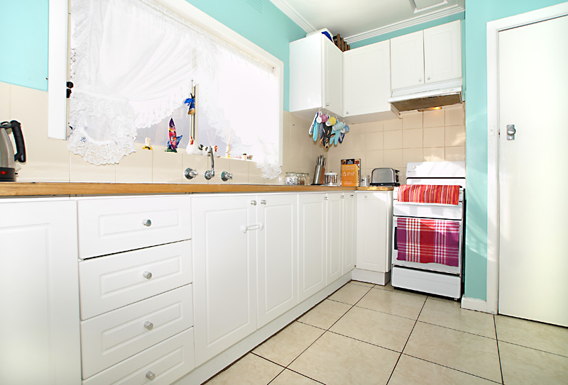 Attention Investors or First Home Buyers Picture 2