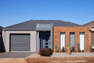 First Home Buyers/ Investors Stop Here! Picture