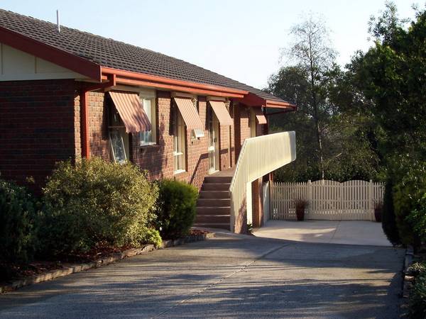 BIG HOME - VALLEY VIEWS Picture 2