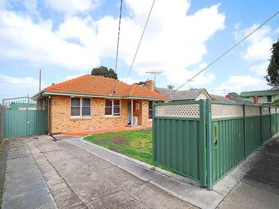 EXCEPTIONAL LOCALE, EXTRAORDINARY POTENTIAL Picture