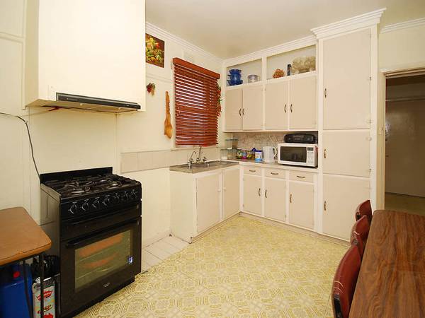 EXCEPTIONAL LOCALE, EXTRAORDINARY POTENTIAL Picture 3